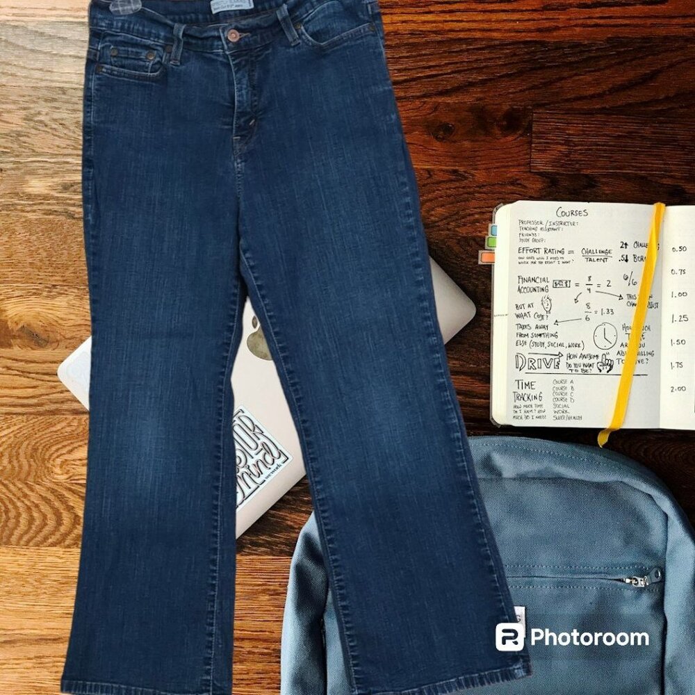 Women's Petite Levi's Perfectly Slimming Boot Cut 512 Jeans Size 14P Short
